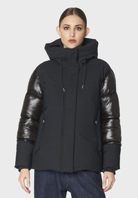 Зимняя куртка Зимняя куртка