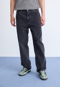 Брюки Брюки