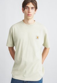 Футболка Футболка