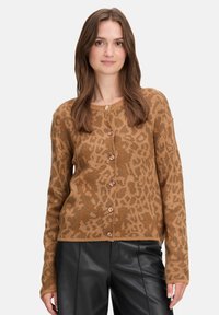 Кардиган Кардиган