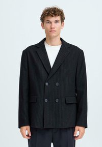 Пиджак Пиджак