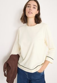 Толстовка Толстовка