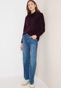 Водолазка Водолазка