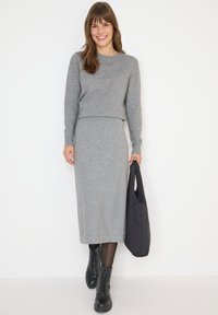 Юбка-карандаш Юбка-карандаш