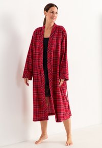 Халат Халат