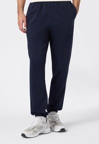 Спортивные штаны Спортивные штаны