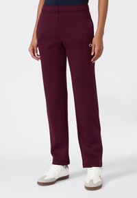 Спортивные штаны Спортивные штаны