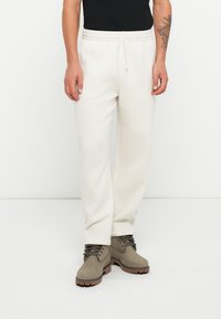 Спортивные штаны Спортивные штаны