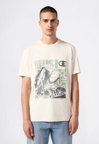 Футболка Футболка