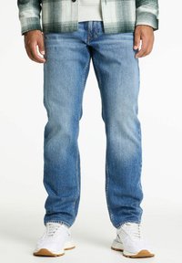 Прямые джинсы Прямые джинсы