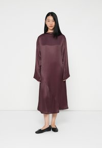 Коктейльное платье Коктейльное платье