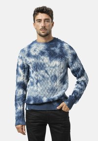 Пуловер Пуловер