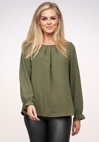 Блузка Блузка