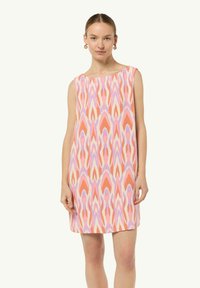 Короткое платье Короткое платье