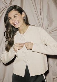 Кардиган Кардиган