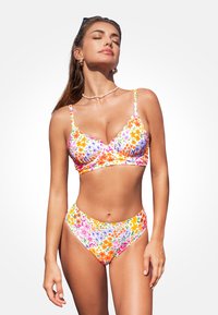 Бикини на косточках Бикини на косточках