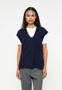 Длинный жилет Длинный жилет