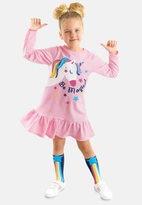 Платье Платье