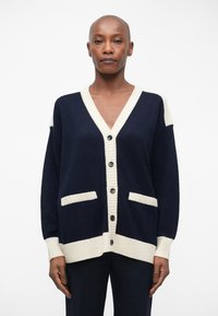 Кардиган Кардиган