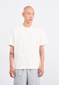 Футболка Футболка