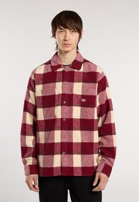 Рубашка Рубашка